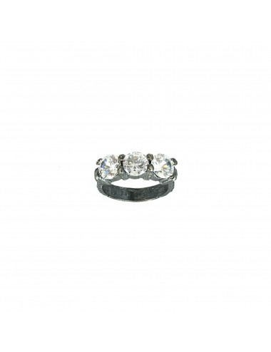 Minimal Ring in Dark Sterling Silver with 3 White Circonita